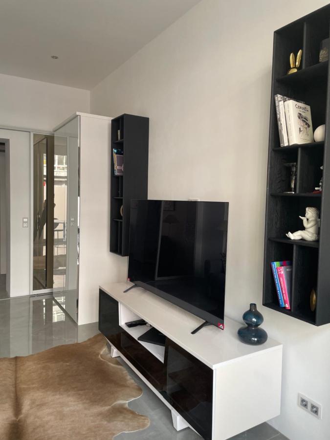 Luxury 60M2 Appartement In Wilhelmstadt Berlin Bagian luar foto