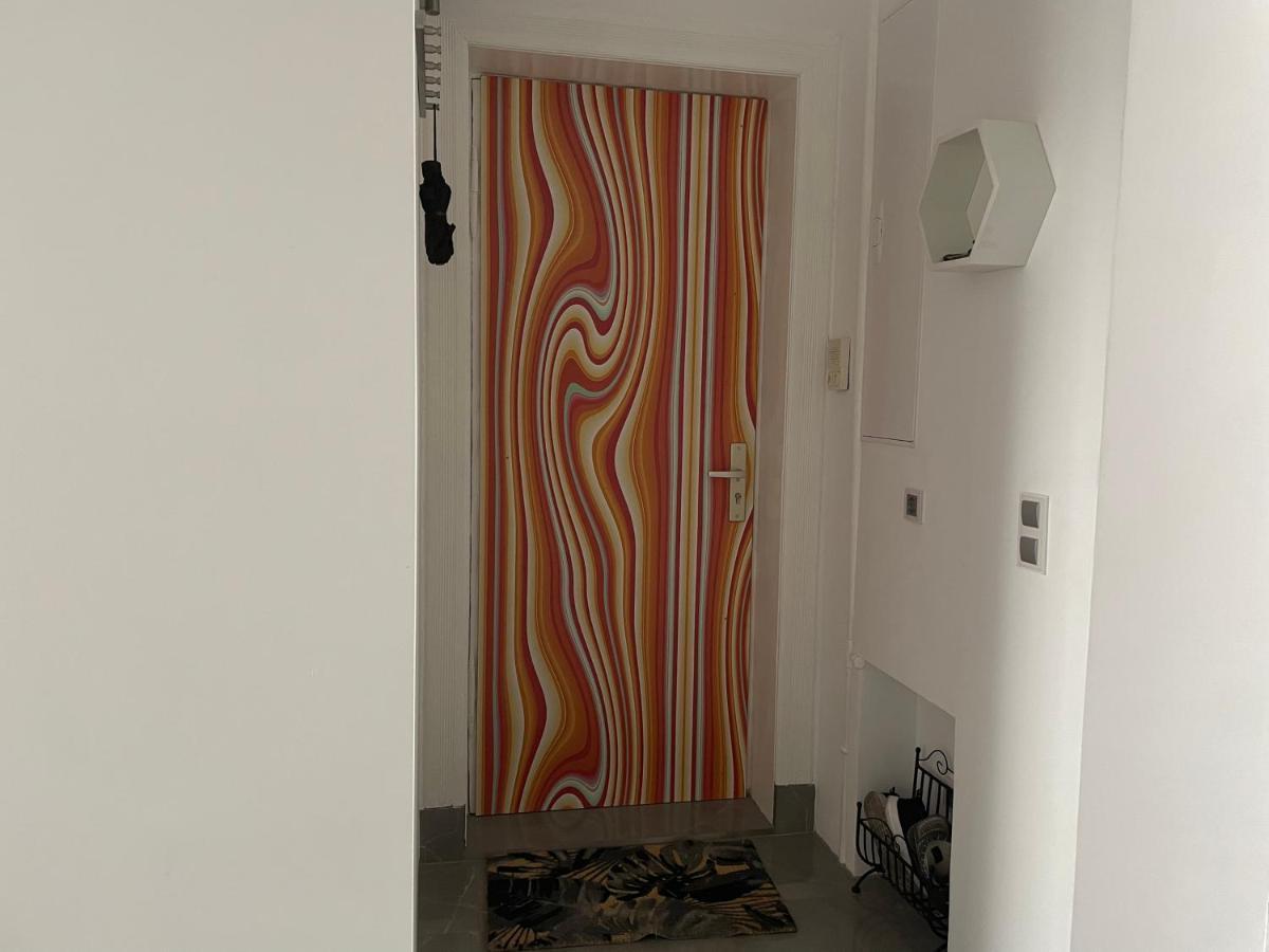Luxury 60M2 Appartement In Wilhelmstadt Berlin Bagian luar foto
